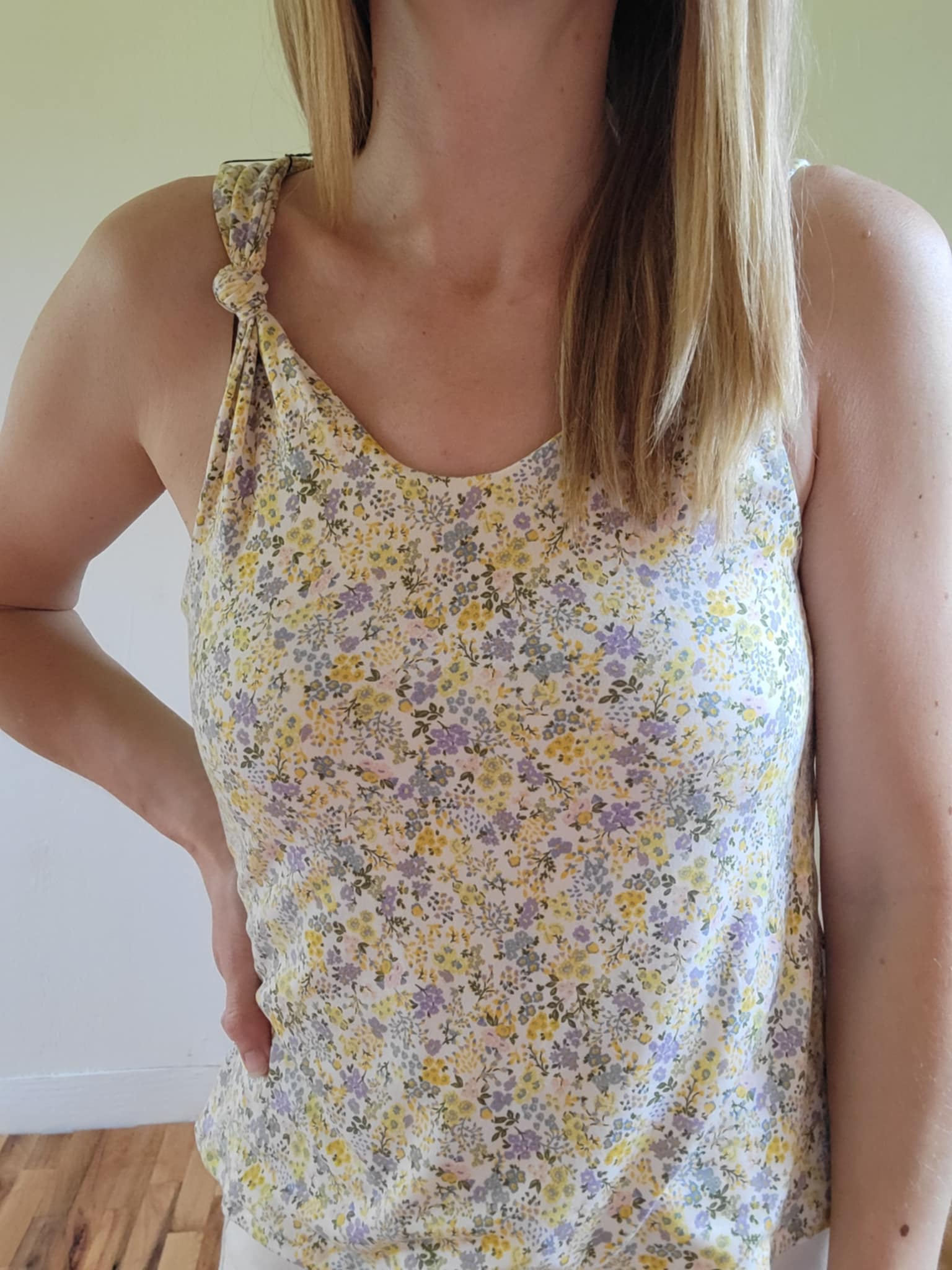 Wildflower Knot Tank